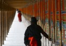 Bönehjul vid klostret i Xiahe