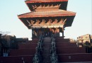 Nyatpola Temple i Bhaktapur