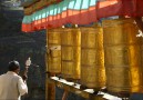 Prayer wheels at Tashilunpok monastery