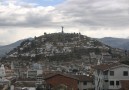 Huvudstaden Quito ligger högt upp i Anderna