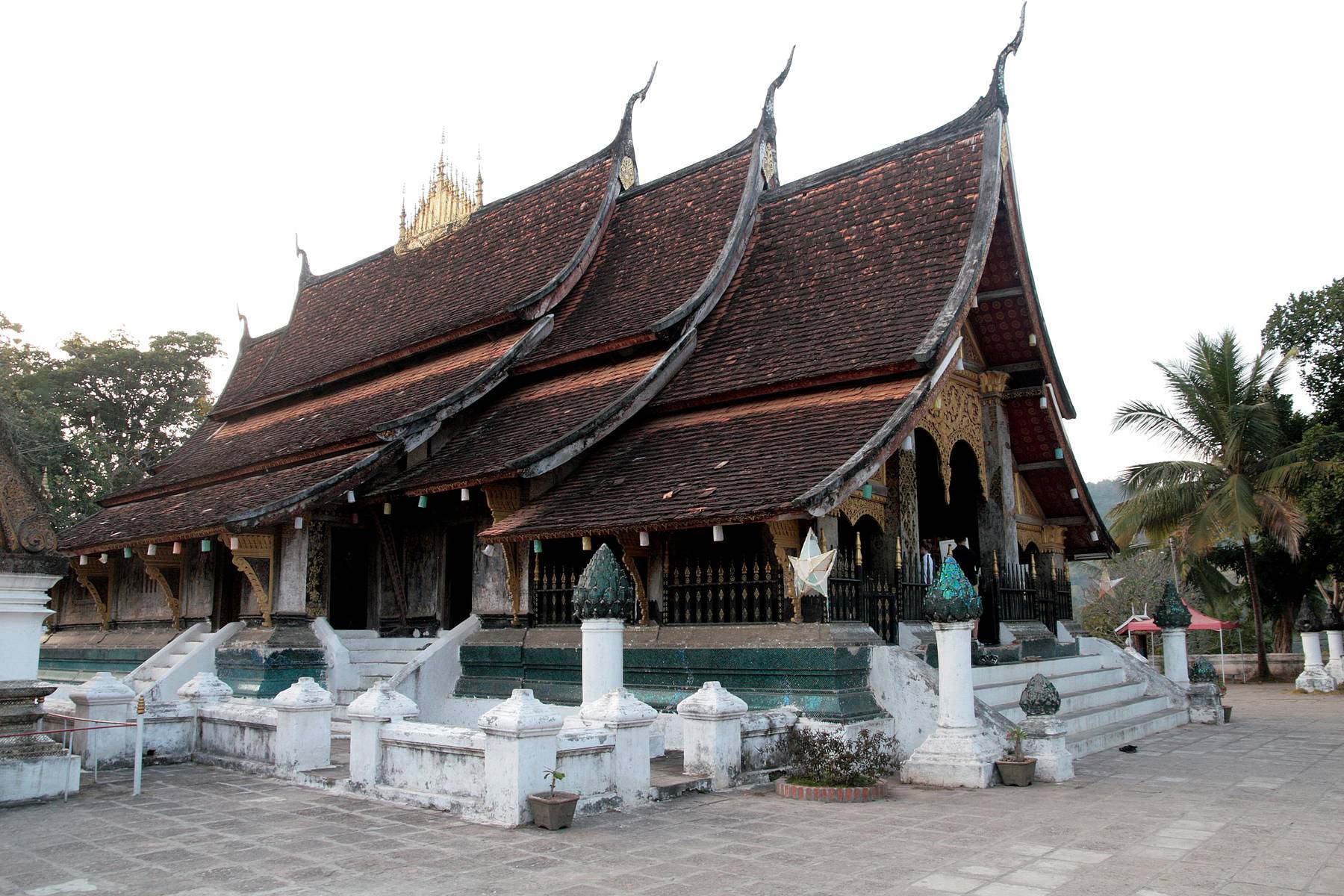 Ett av många tempel i Luang Prabang