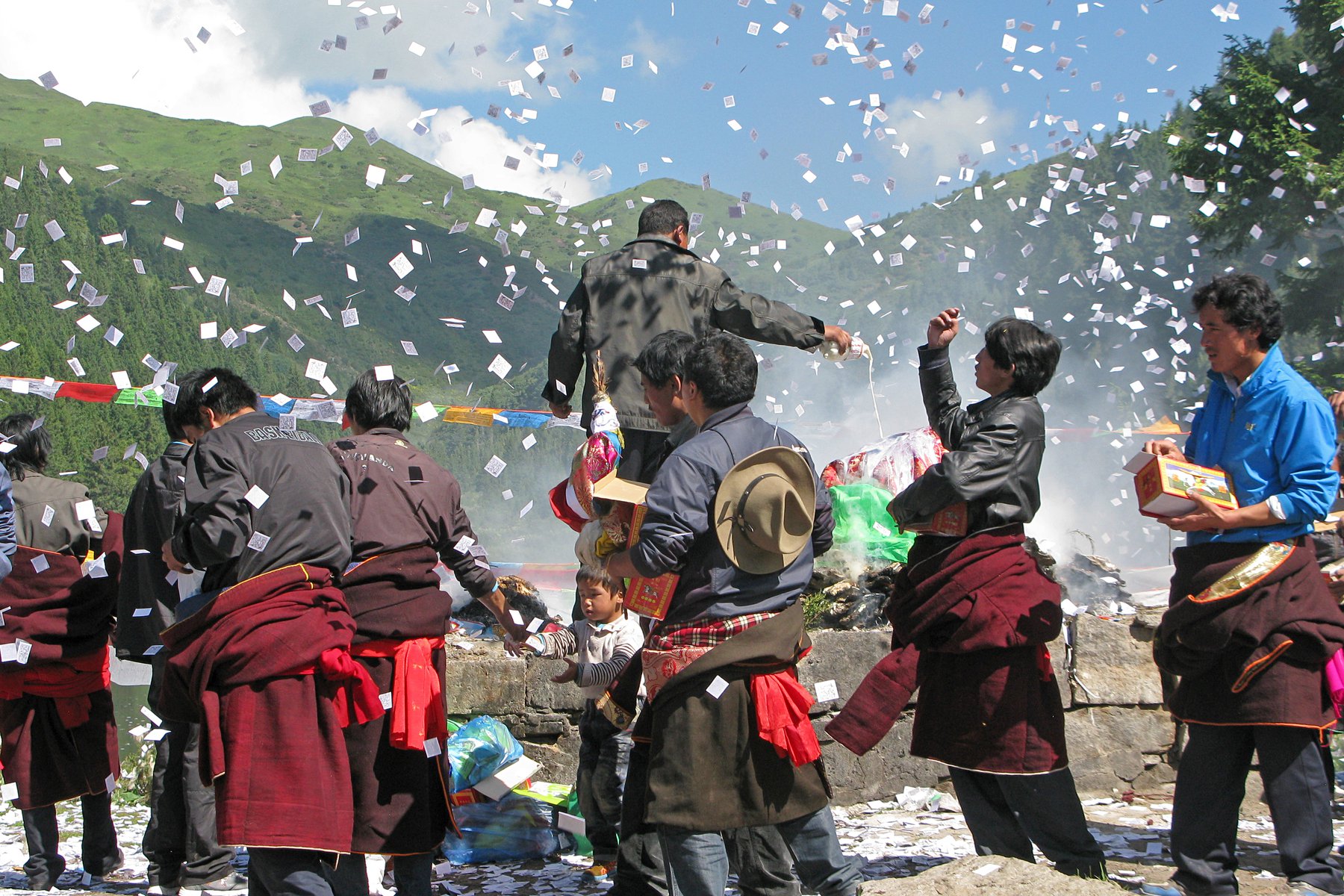 Ritual vid den heliga sjön vid Xiahe