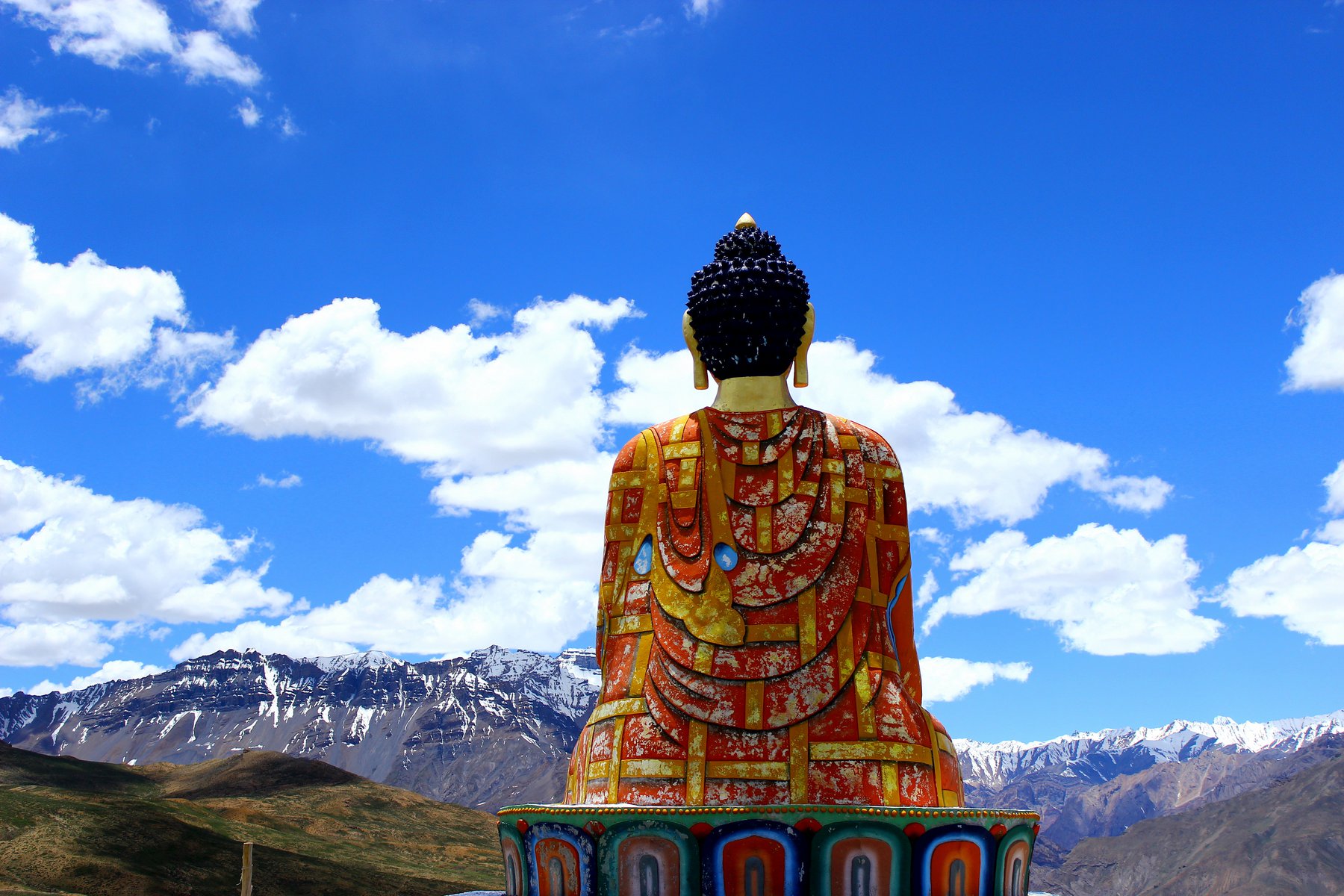 Buddhan i Langza passerar vi under vandringen