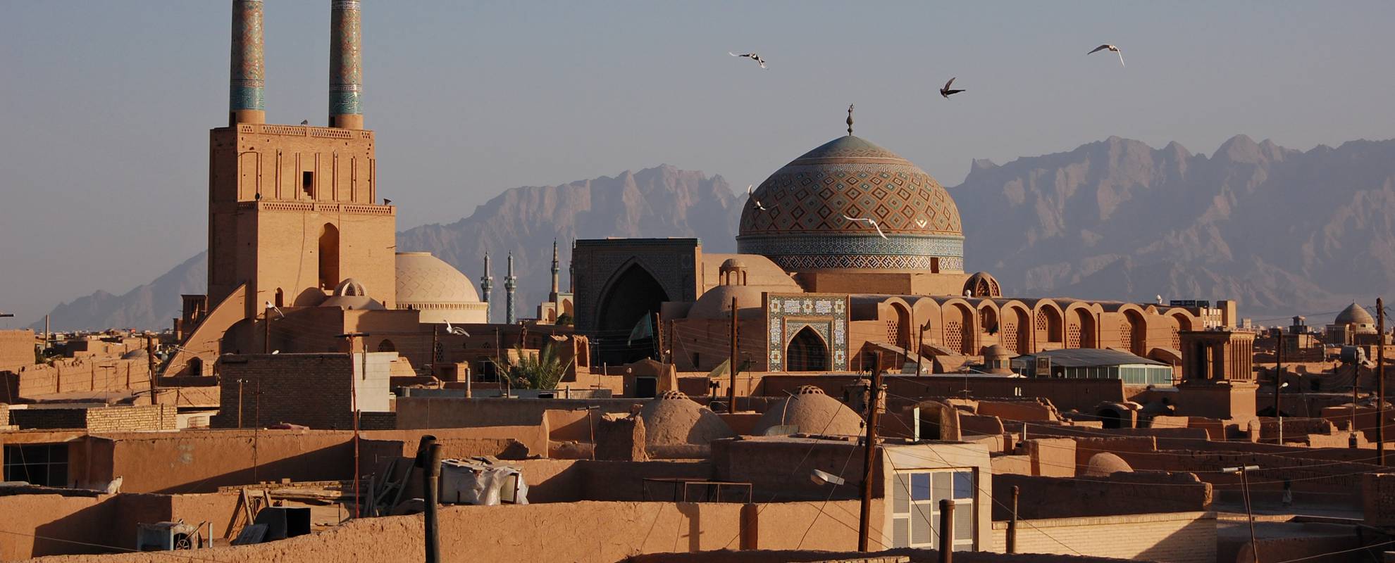 Stilla skymning i ökenstaden Yazd