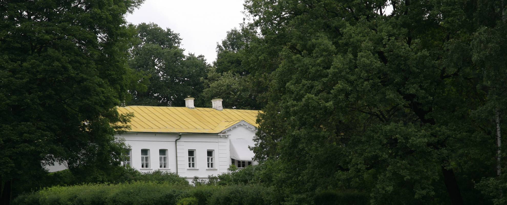 Lev Tolstoys hem. Här stannar du några dagar och går en kort kurs i ryska