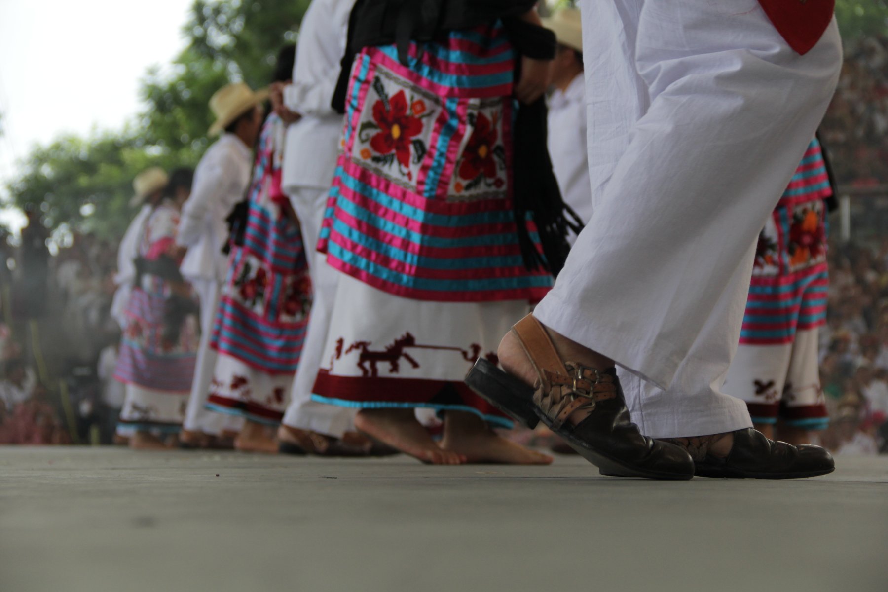 Om du har tur kanske du får uppleva den traditionella dansen i Huautla