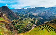 Den heliga Urubamba-dalen är känd för sitt rika kulturarv