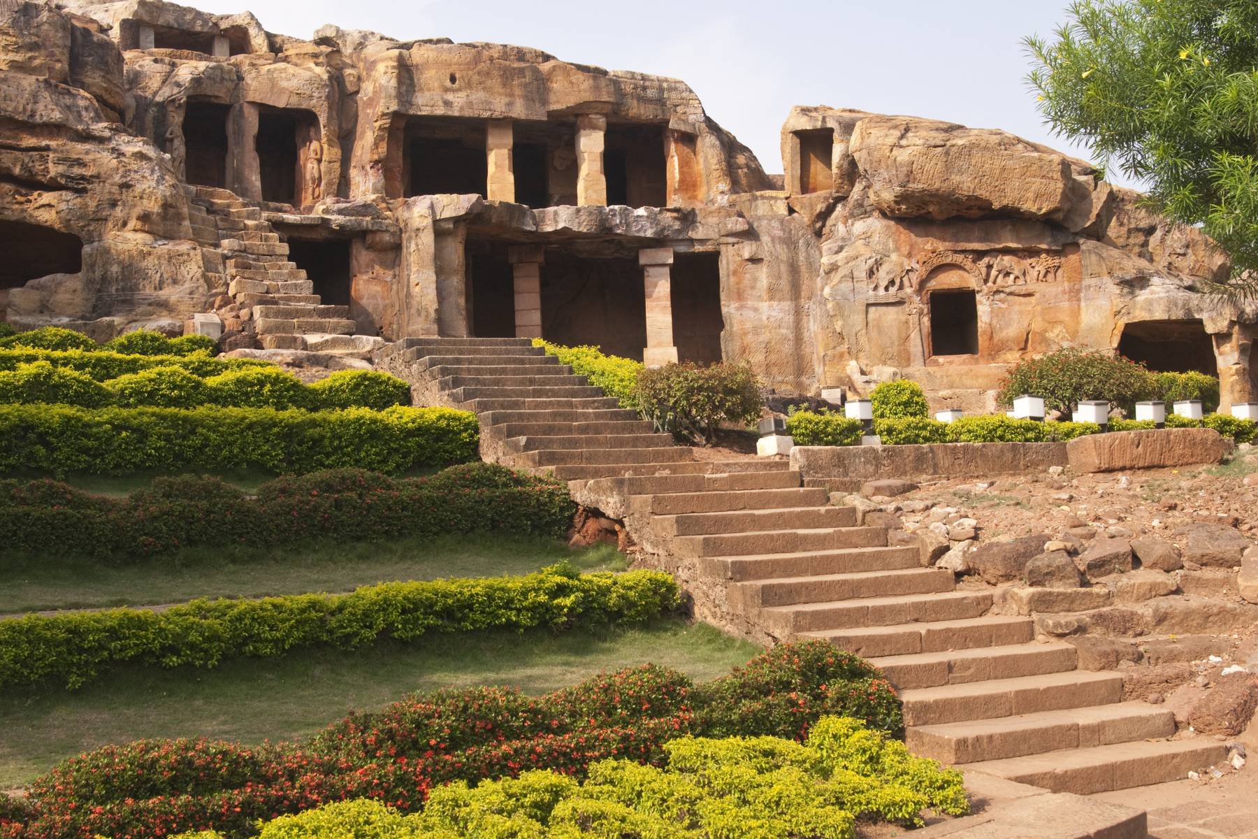 Grottor från 200-talet i Odisha