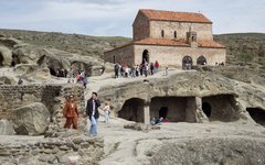 Uplistsikhe - en stad uthuggen i sten