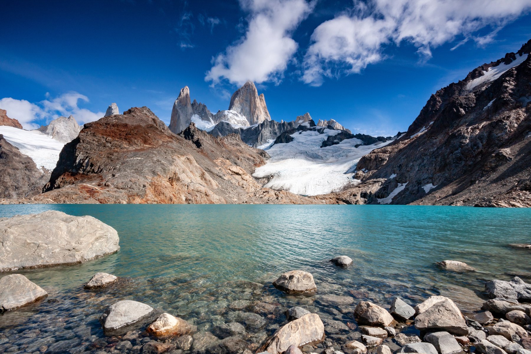 Fantastiska Laguna de los tres vid Fitz Roy