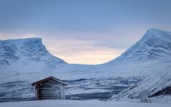 Mäktiga Lapporten blickar du ut över från Abisko