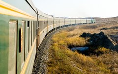 Upplev Centralasiens vidder med tåg!