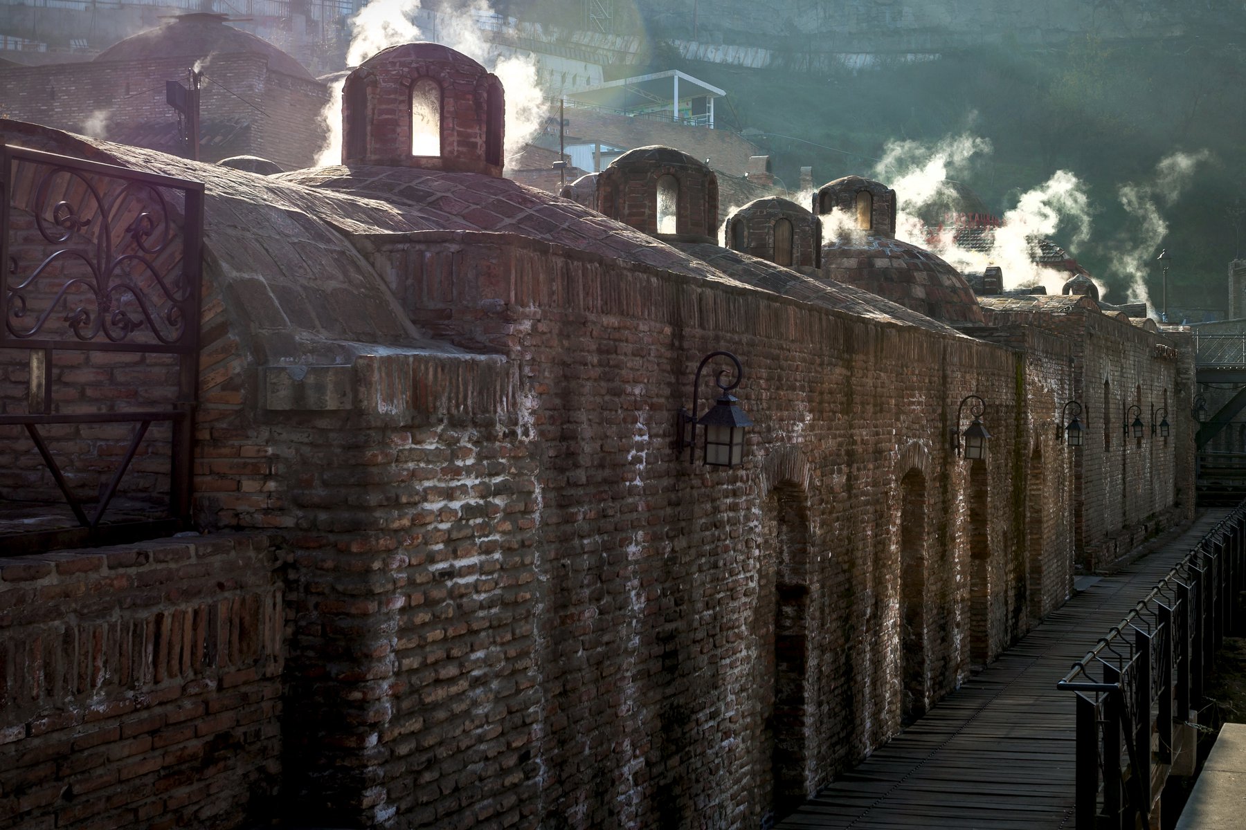 De gamla svavelbaden i statsdelen Abanotubani är en höjdpunkt i Tbilisi
