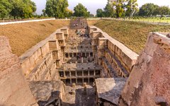 Magiska stegbrunnen Rani Ki Vav i Gujarat