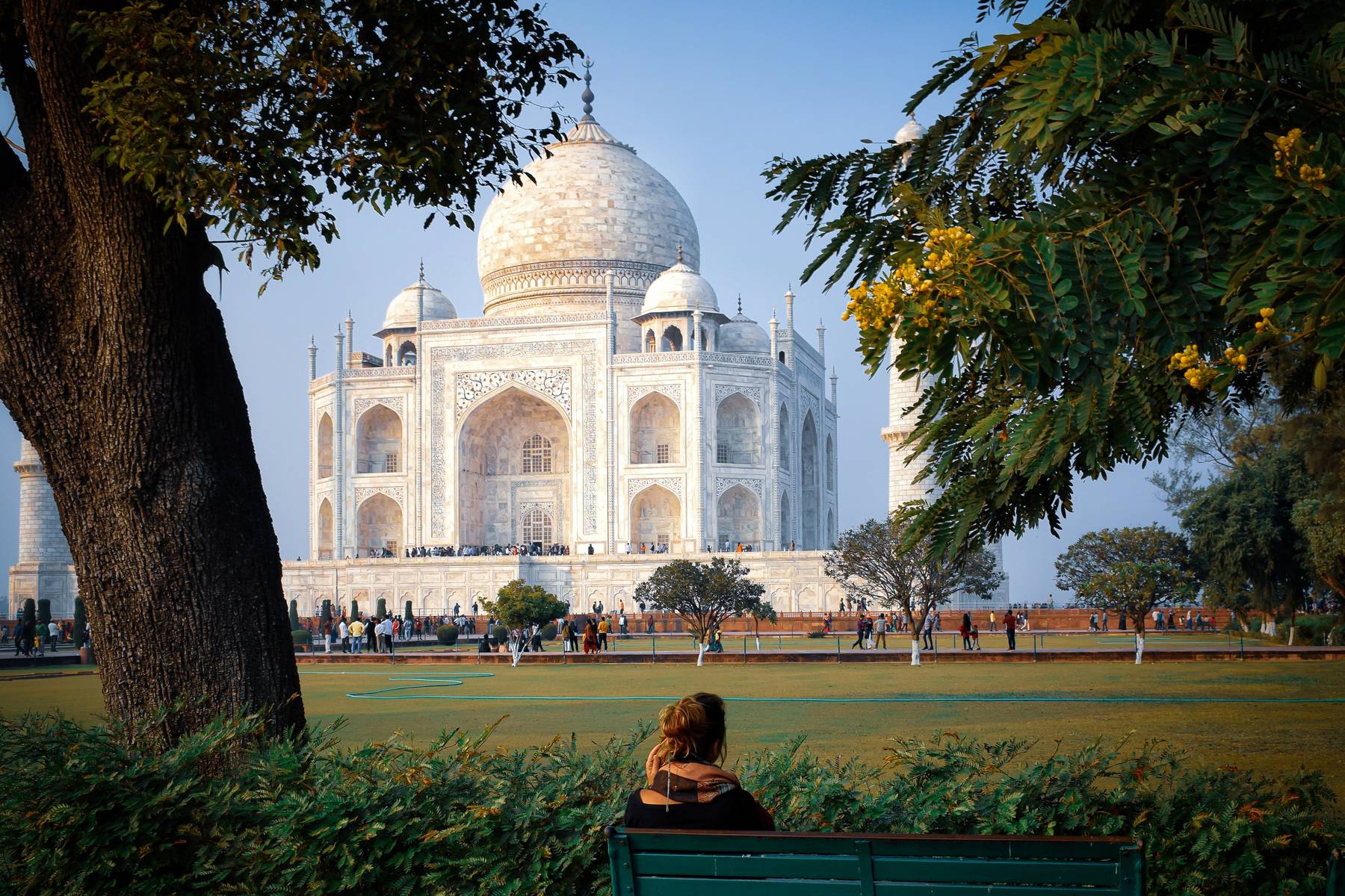 Under resan genom Indien besöker du mäktiga Taj Mahal