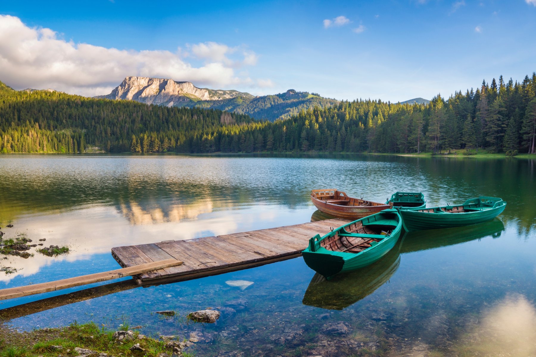 Durmotor nationalpark i Montenegros vackra bergsområden