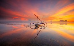 Soluppgång över Sanur Beach