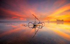 Soluppgång över Sanur Beach