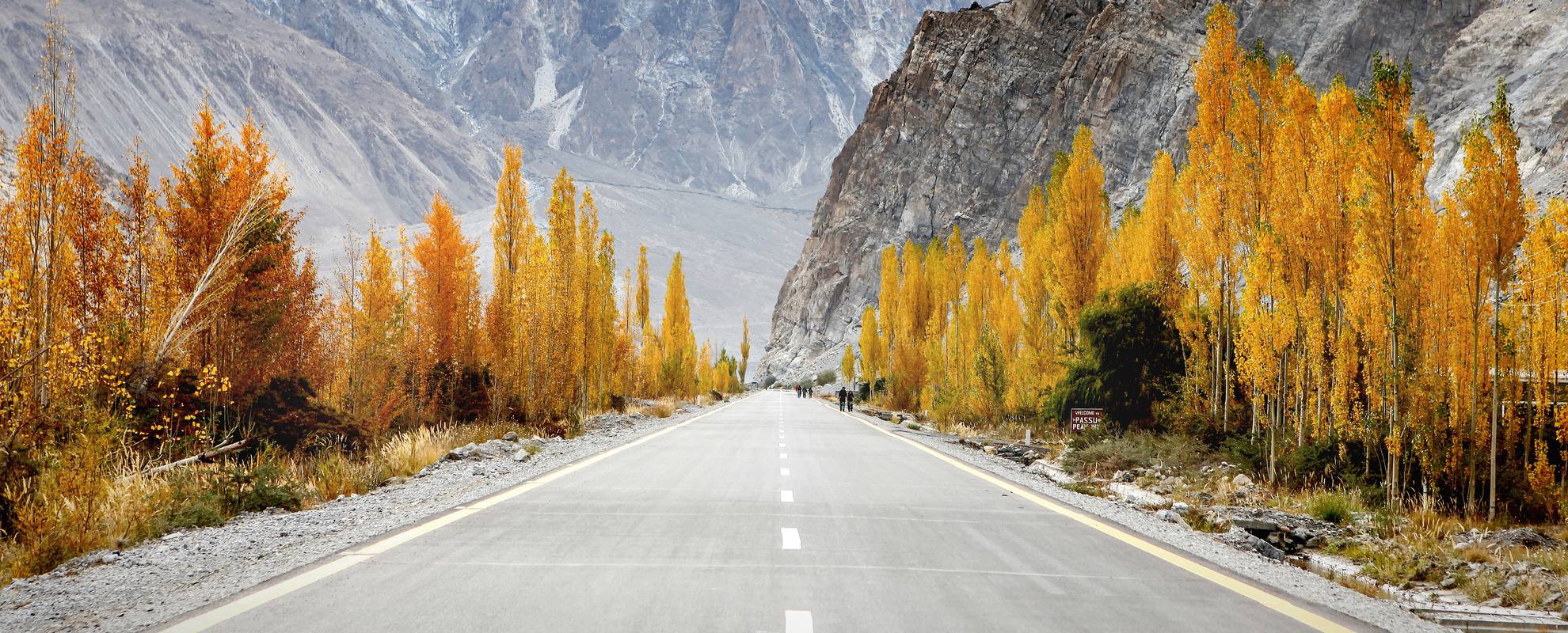 Karakoram Highway i höstfärger