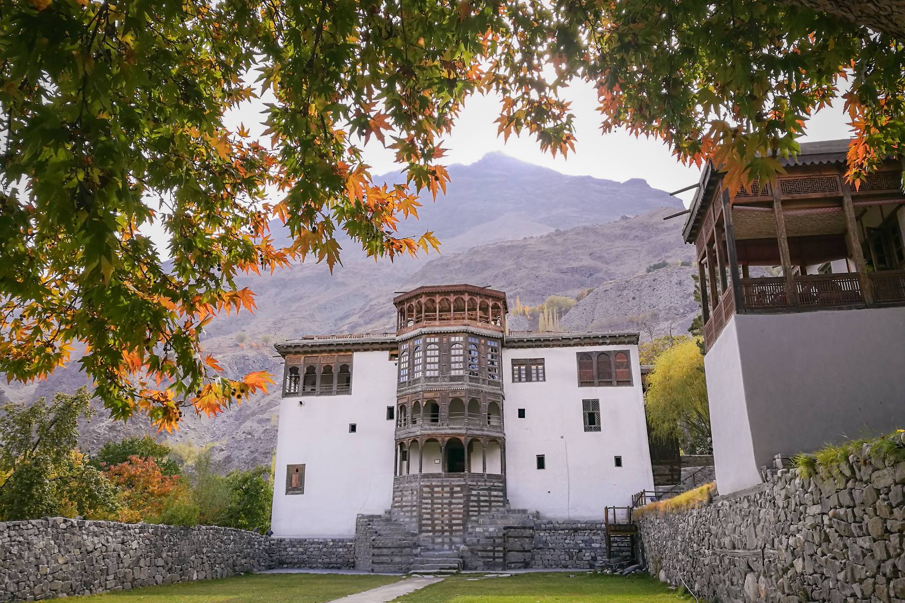 Det mäktiga palatset vid Khaplu