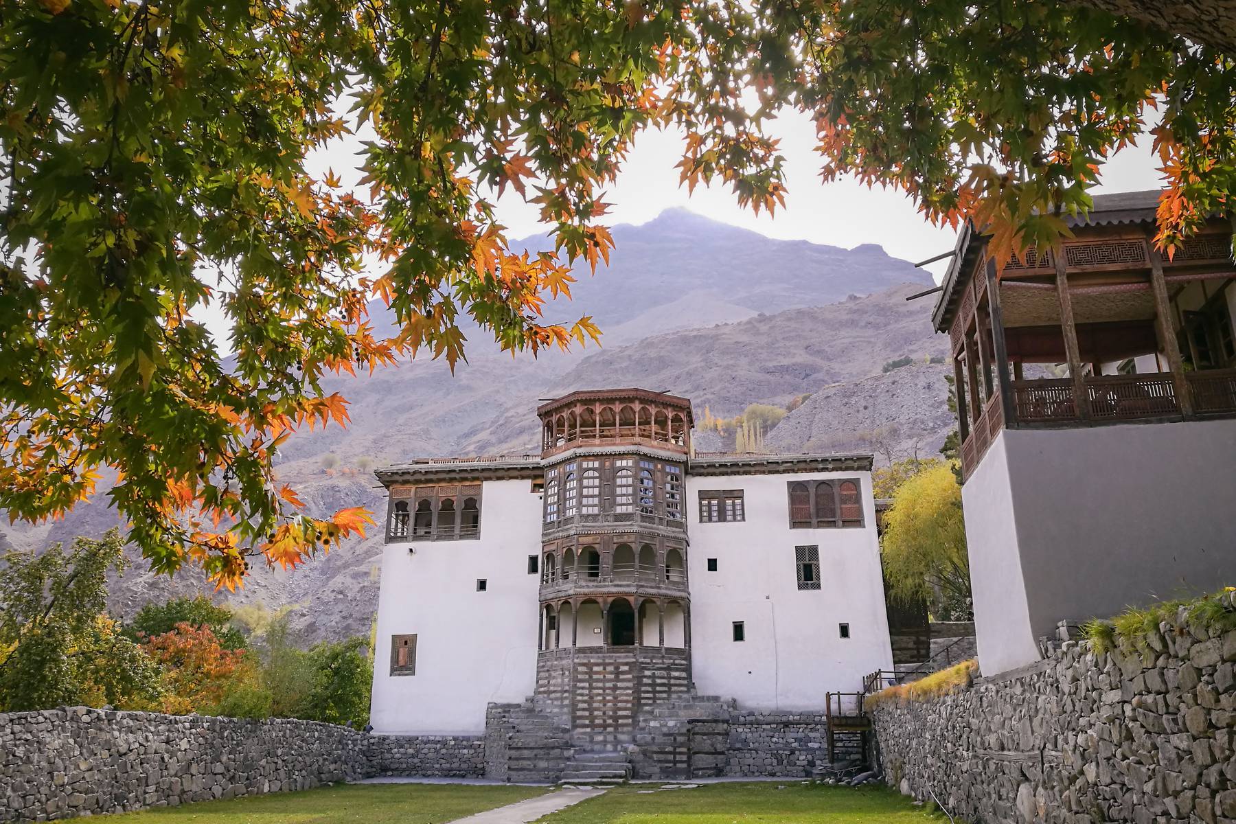 Det mäktiga palatset vid Khaplu