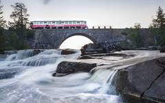 Resan går över Pakkobron under resan i Sápmi