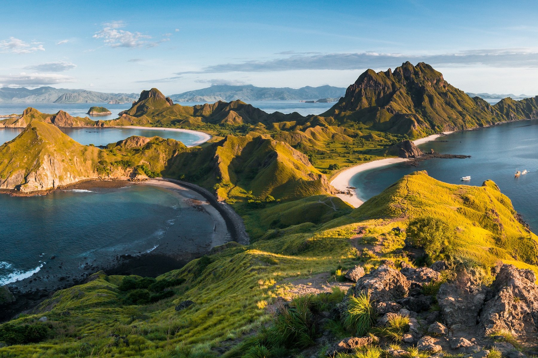 Magisk utsikt från Komodo nationalpark