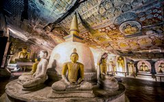 Grottkomplexet vid Dambulla är en av höjdpunkterna på din resa till Sri Lanka