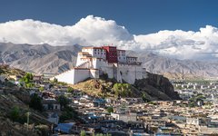 Resa Tibet Shigatse Dzong