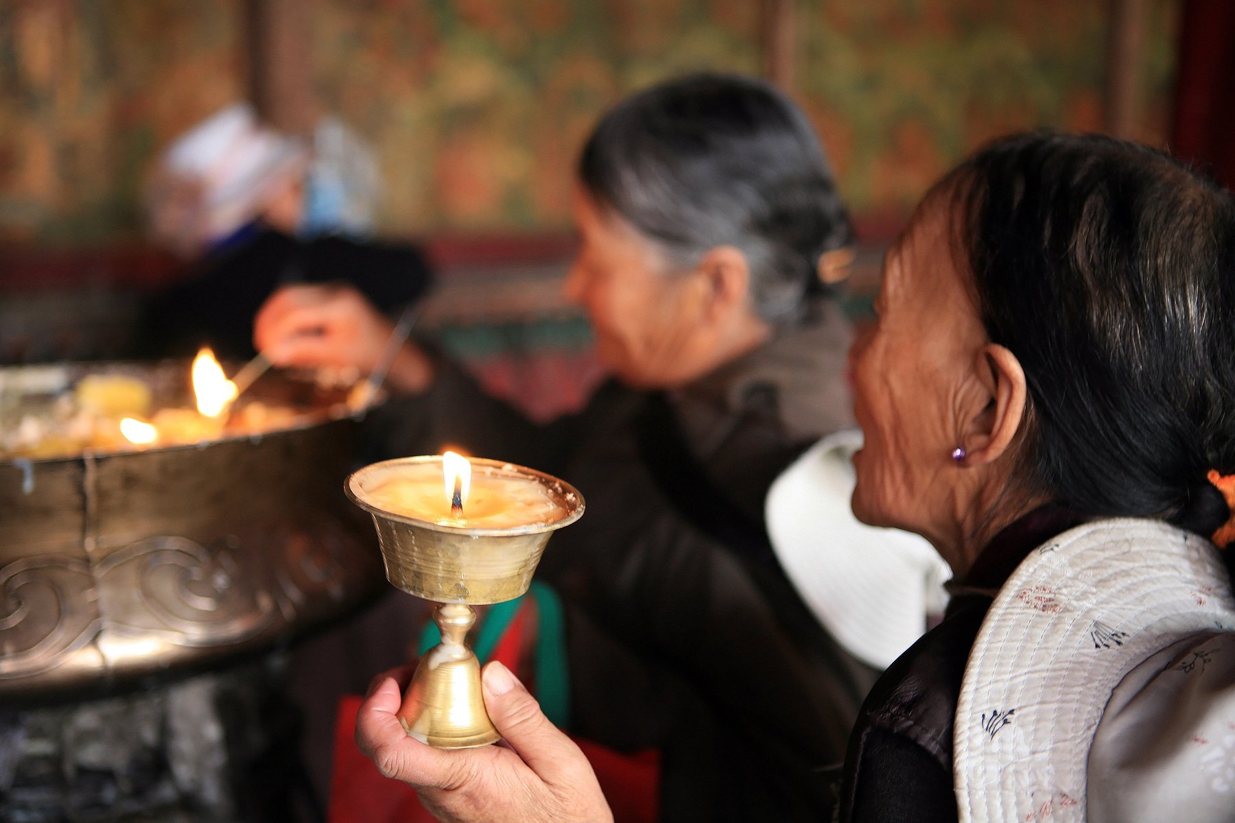 Pilgrimer vid Jokhangtemplet