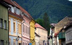 Brasov är en av de vackraste städerna i Transsylvanien