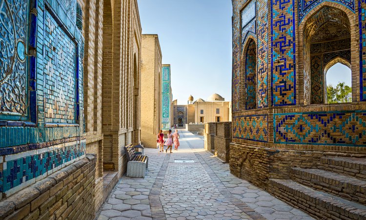 Att promenera runt i Samarkand är en fantastisk upplevelse