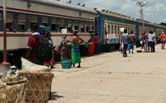 Resan genom stora delar av Zambia går med Tazaratåget