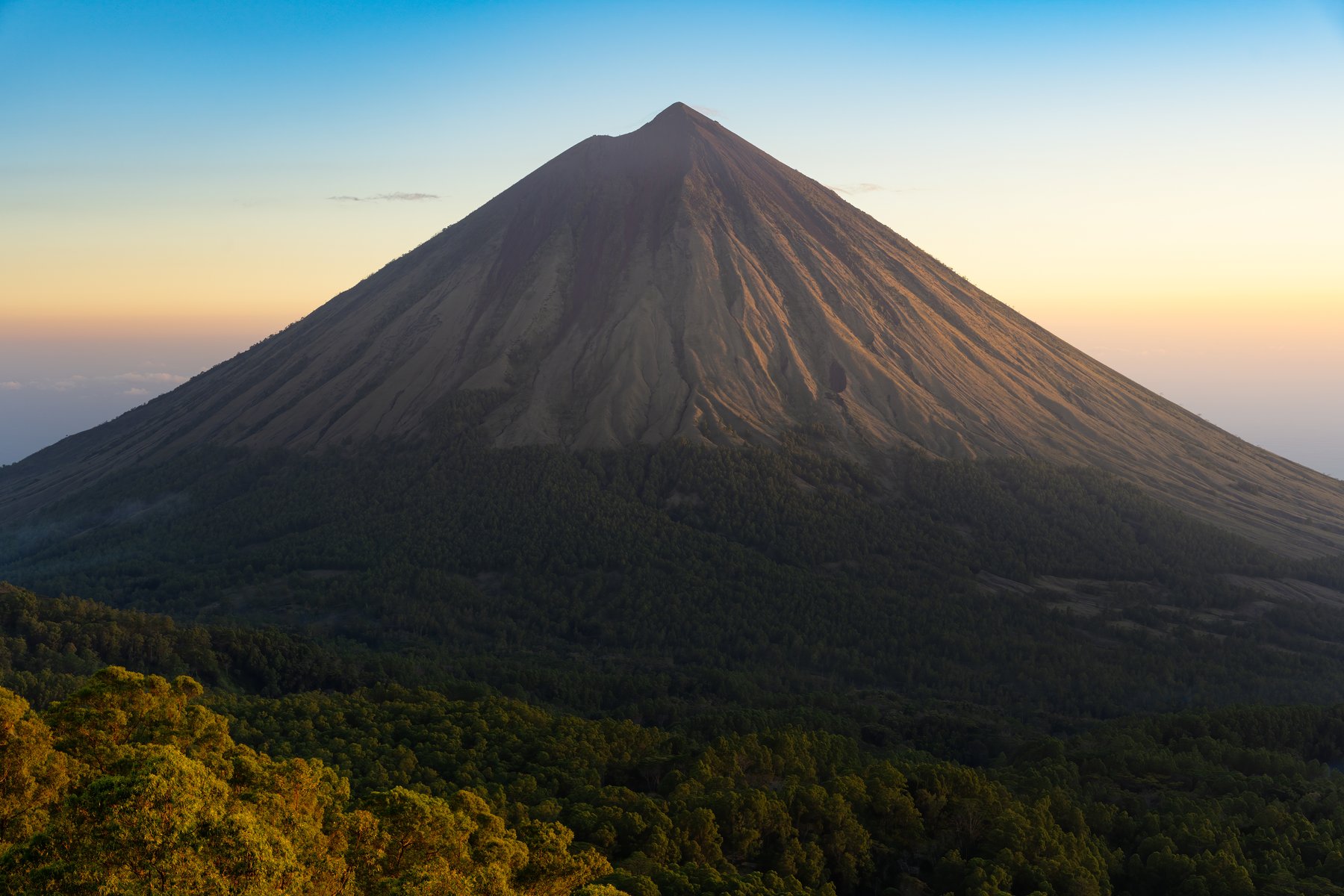 Vulkanen Inerie på Flores
