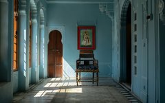 laura-lezman-hZhq9I3aml0-unsplash